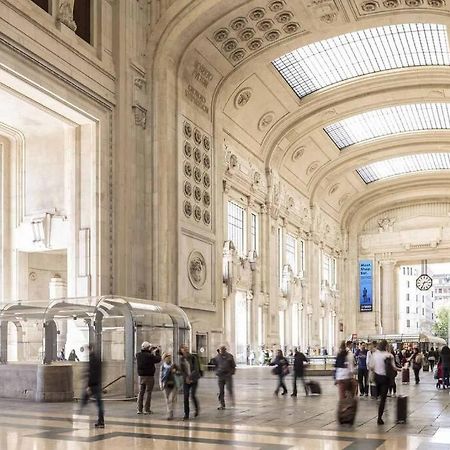 Appartamento - Stazione Centrale Милано Екстериор снимка