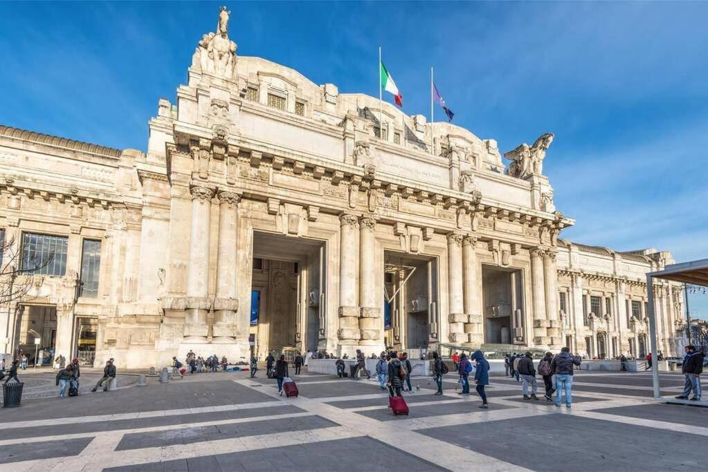 Appartamento - Stazione Centrale Милано Екстериор снимка